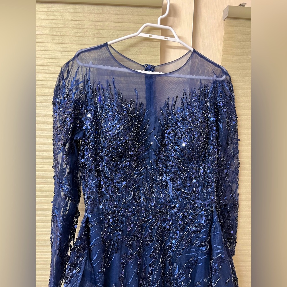 Designer navy blue evening dress/gown